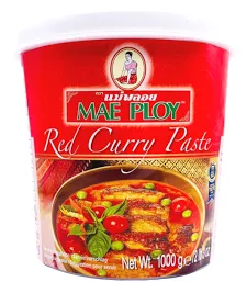 mae ploy red curry paste